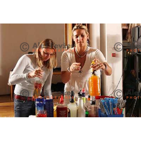 Zvonareva (left) and Golovin making coctails in final contest at Players Party at Banka Koper Slovenia Open WTA tournament in Portoroz, Slovenia 18.9.2007. 