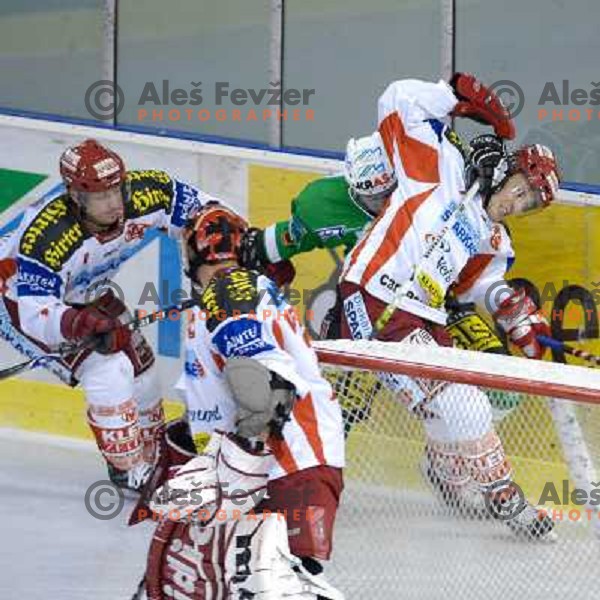 action at the first game of EBEL , ZM Olimpija : KAC 