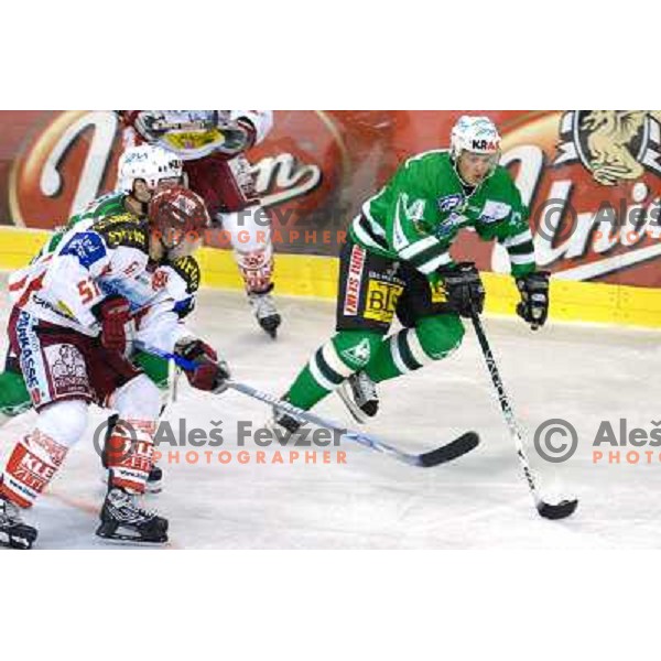 Dejan Kontrec attacking at the first game of EBEL , ZM Olimpija : KAC 