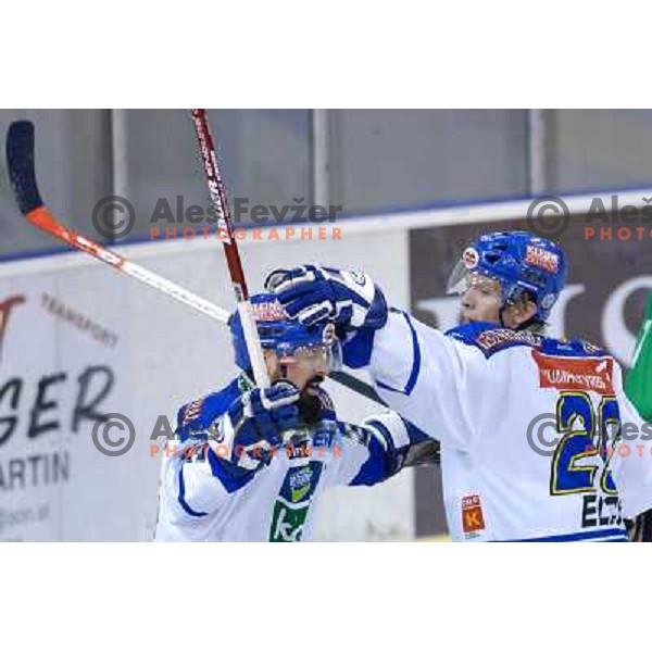 Markus Peintner and Pfeffer Thomas celebrate the second goal for VSV 