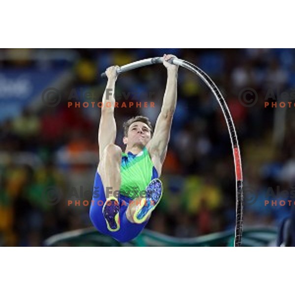 Robert Renner of Slovenia in pole vault qualification at Olympic Stadium during Rio de Janeiro 2016 Olympic games , Brazil on August 13 , 2016