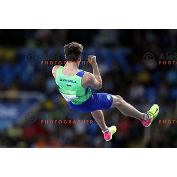 Robert Renner of Slovenia in pole vault qualification at Olympic Stadium during Rio de Janeiro 2016 Olympic games , Brazil on August 13 , 2016