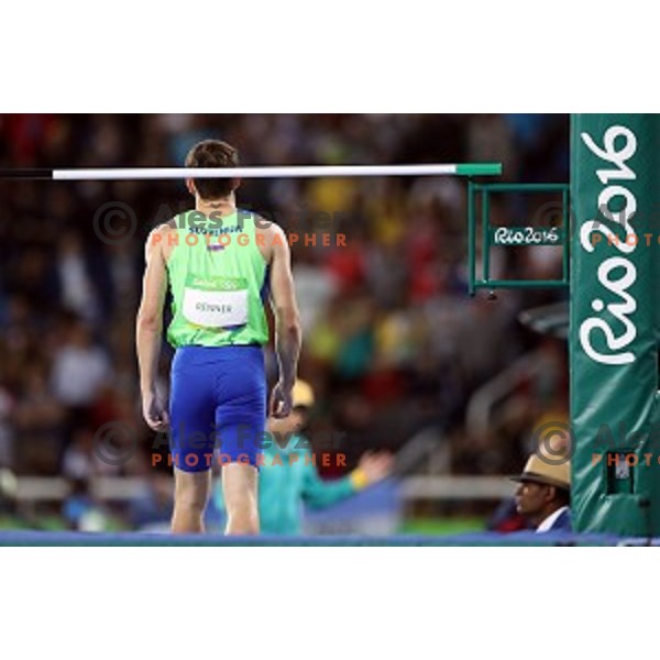Robert Renner of Slovenia in pole vault qualification at Olympic Stadium during Rio de Janeiro 2016 Olympic games , Brazil on August 13 , 2016