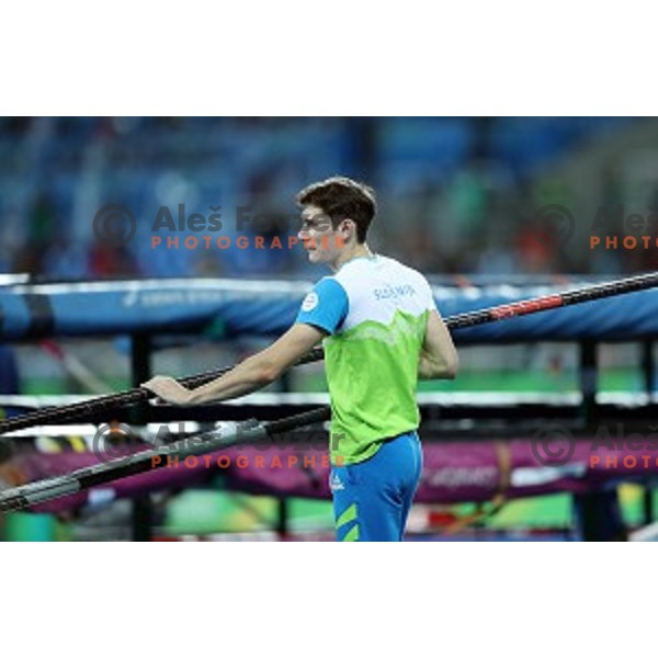 Robert Renner of Slovenia in pole vault qualification at Olympic Stadium during Rio de Janeiro 2016 Olympic games , Brazil on August 13 , 2016