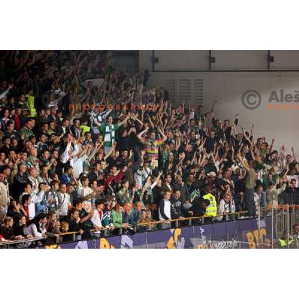 Olimpija fans at match ZM Olimpija-Acroni Jesenice in Ebel league,played in Ljubljana,Slovenia 7.10.2007. Photo by Ales Fevzer 