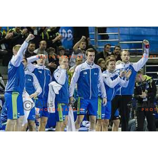 Team Slovenia celebrating during IHF World Championship group stage match between Iceland and Slovenia, in Arena Metz, Metz on January 14th, 2017