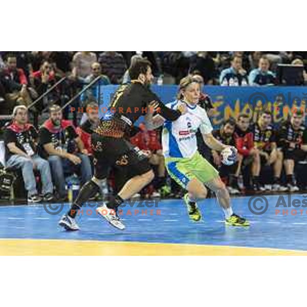 Slovenia’s Jure Dolenec (11) in action during IHF World Championship group stage match between Spain and Slovenia, in Arena Metz, Metz on January 19th, 2017 