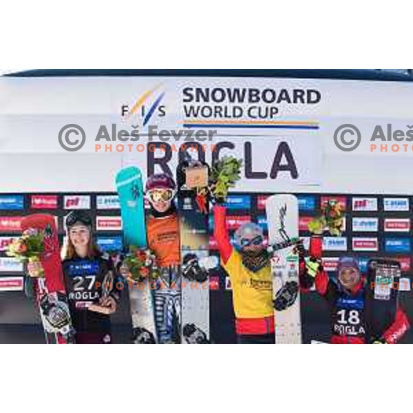 Carolin Langenhorst, Ester Ledecka, Ina Meschik and Claudia Riegler during the Rogla FIS Snowboard World Cup 2016/17 parallel giant slalom, Rogla, Slovenia, on January 28, 2017.