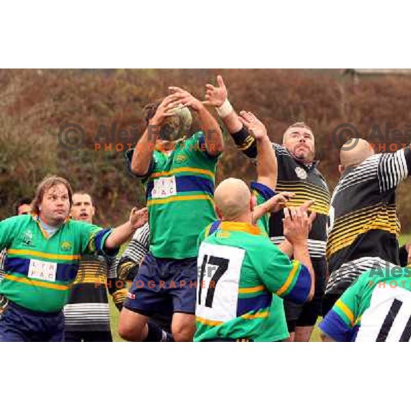 friendly rugby match of veterans Hermes - Udine, played in Ljubljana 27.10.2007. Photo by Ales Fevzer 