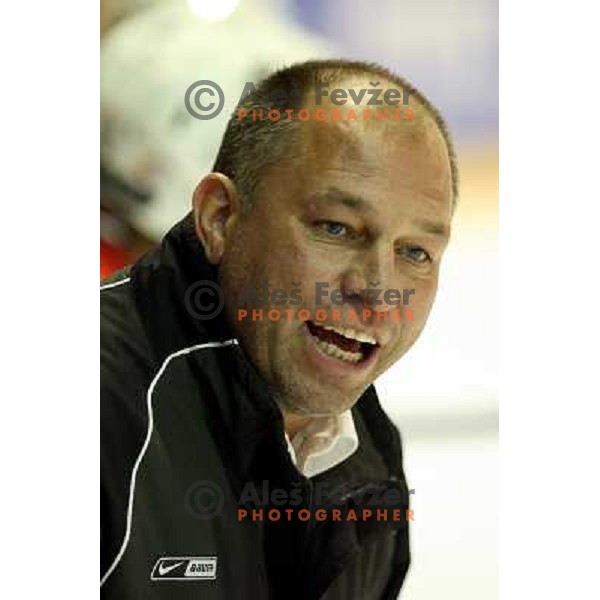 Kim Collins at ice-hoceky match Acroni Jesenice- Vienna capitals in 21st round of Ebel league,played in Jesenice (Slovenia) 16.11.2007. Photo by Ales Fevzer 