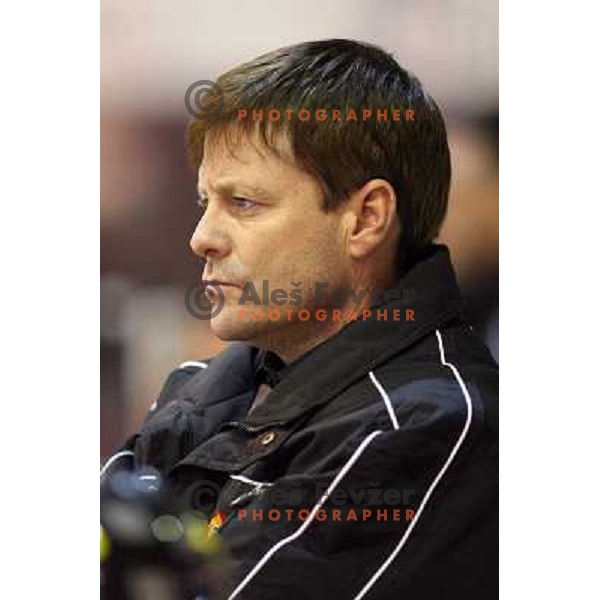 Kevin Gaudet, head cocah of Vienna at ice-hoceky match Acroni Jesenice- Vienna capitals in 21st round of Ebel league,played in Jesenice (Slovenia) 16.11.2007. Photo by Ales Fevzer 