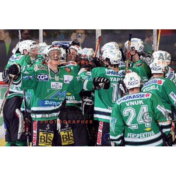 ice-hockey match ZM Olimpija-Acroni Jesenice in 22nd round of Ebel league,played in LJUBLJANA (Slovenia) 18.11.2007. ZM Olimpija won 5:4 after shot-out. Photo by Ales Fevzer 