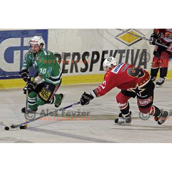 Yaream and Hafner ice-hockey match ZM Olimpija-Acroni Jesenice in 22nd round of Ebel league,played in LJUBLJANA (Slovenia) 18.11.2007. ZM Olimpija won 5:4 after shot-out. Photo by Ales Fevzer 