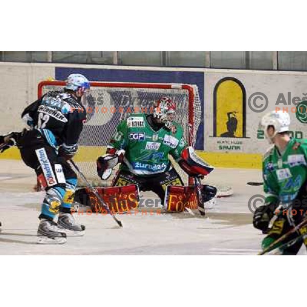 Westlund at match ZM Olimpija- Linz in Ebel league,played in Ljubljana (Slovenia) 23.11.2007. Photo by Ales Fevzer 