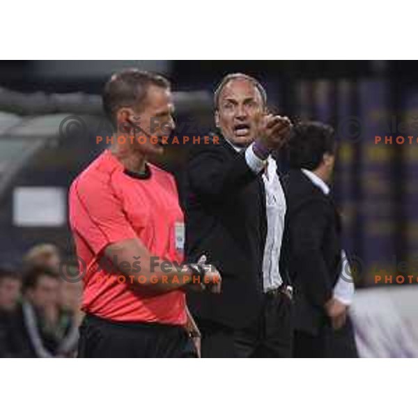 Darko Milanic, head coach of Maribor in action during football match between Maribor and Hafnarfjordur in third round of UEFA Champions League 2017/18 qualifyer in Ljudski vrt, Maribor, Slovenia on July 26, 2017