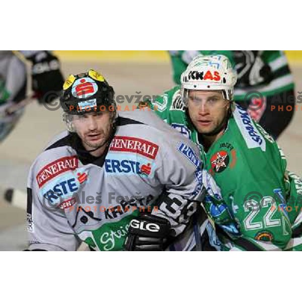 Jan (33) and Kuznik (22) at match ZM Olimpija-Graz 99ers in Ebel league,played in Ljubljana (Slovenia) 27.11.2007. Photo by Ales Fevzer 