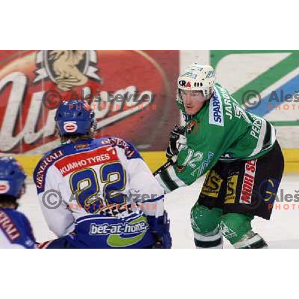 Jardine at match ZM Olimpija-VSV in Ebel league,played in Ljubljana (Slovenia) 30.11.2007. VSV won the match 3:1.Photo by Ales Fevzer 