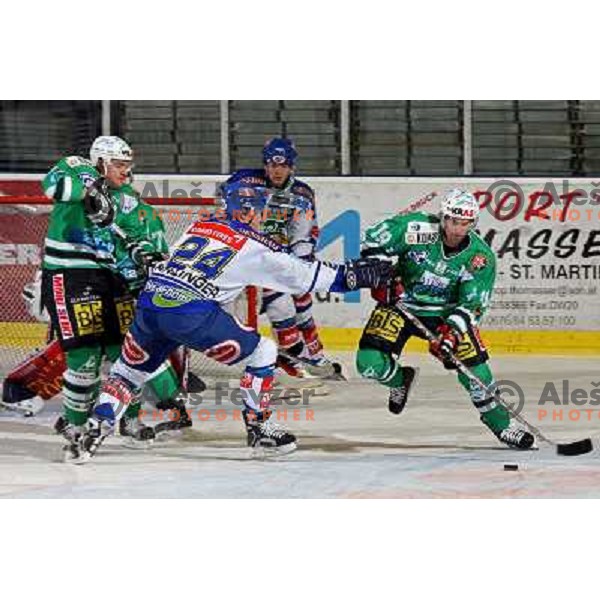 Felsner at match ZM Olimpija-VSV in Ebel league,played in Ljubljana (Slovenia) 30.11.2007. VSV won the match 3:1.Photo by Ales Fevzer 