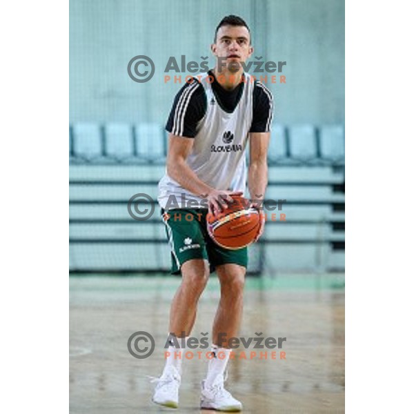 Zan Mark Sisko in action during training of the Slovenian national basketball team in Arena Stozice, Ljubljana, Slovenia on November 20, 2017