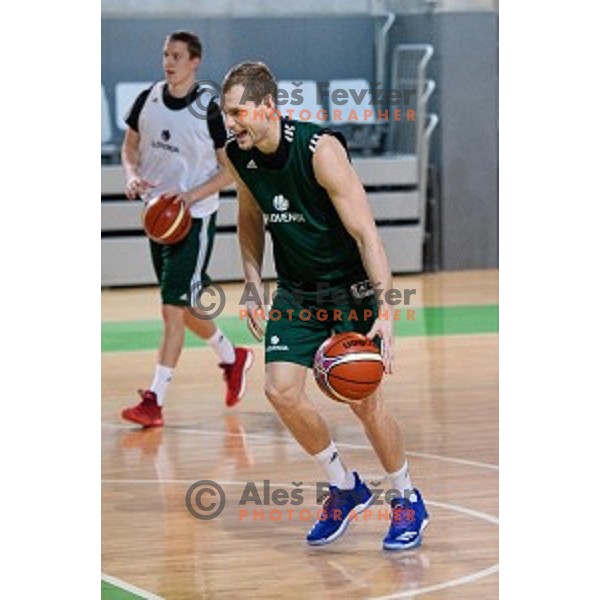 Jaka Blazic in action during training of the Slovenian national basketball team in Arena Stozice, Ljubljana, Slovenia on November 20, 2017