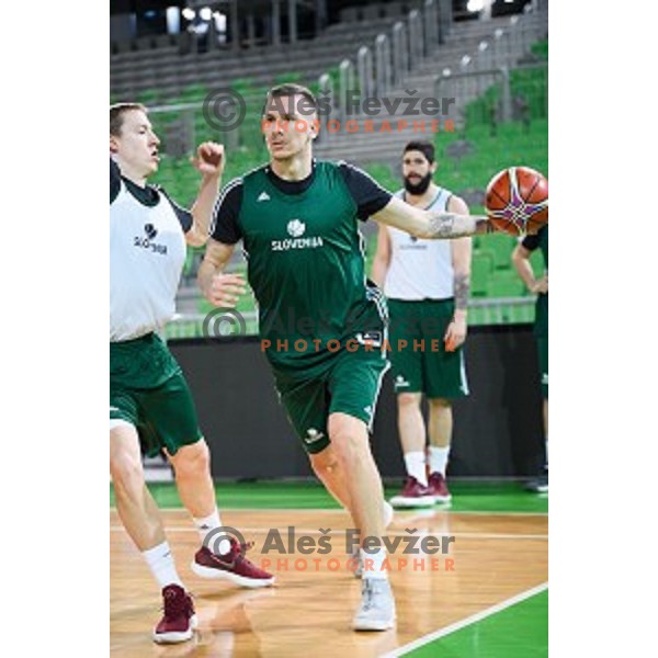 Miha Lapornik, Gregor Hrovat in action during training of the Slovenian national basketball team in Arena Stozice, Ljubljana, Slovenia on November 21, 2017