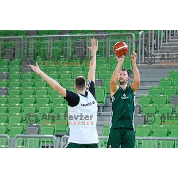 Sasa Zagorac in action during training of the Slovenian national basketball team in Arena Stozice, Ljubljana, Slovenia on November 21, 2017