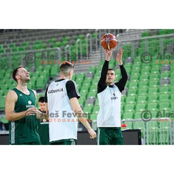 Zan Mark Sisko in action during training of the Slovenian national basketball team in Arena Stozice, Ljubljana, Slovenia on November 21, 2017