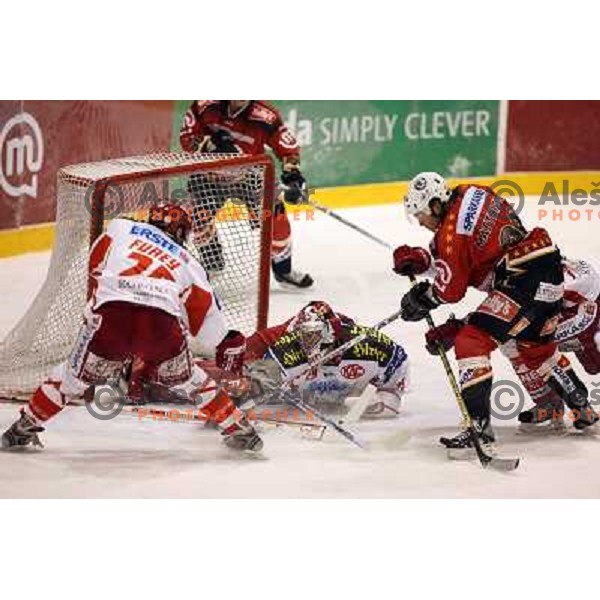 Matthiason at ice-hockey game Acroni Jesenice-KAC in Ebel league,played in Podmezakla, Jesenice, Slovenia 18.12.2007.KAC won after penalty shot-out 2:1. Photo by Ales Fevzer 