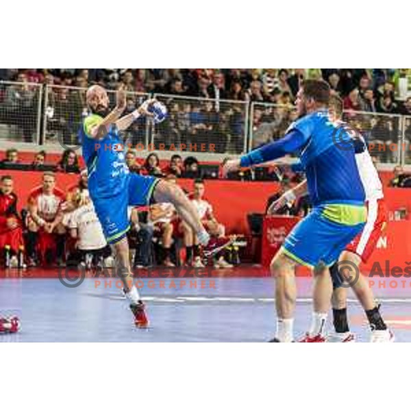 Slovenia’s Vid Kavticnik (7) in action during EHF European Championship match between Slovenia and Denmark, in Arena Varazdin, Varazdin, on January 19, 2018