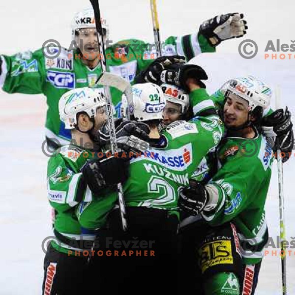 Olimpija celebrates a goal 