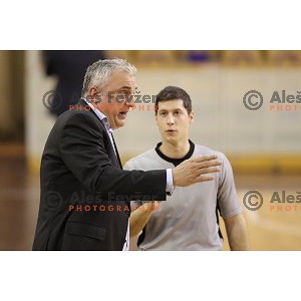 Sasa Doncic, head coach of Ilirija in action during Nova KBM league basketball match between Ilirija and Helios Suns in Tivoli Hall, Ljubljana, Slovenia on April 10, 2018