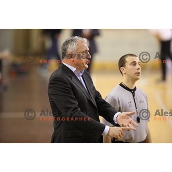 Sasa Doncic, head coach of Ilirija in action during Nova KBM league basketball match between Ilirija and Helios Suns in Tivoli Hall, Ljubljana, Slovenia on April 10, 2018