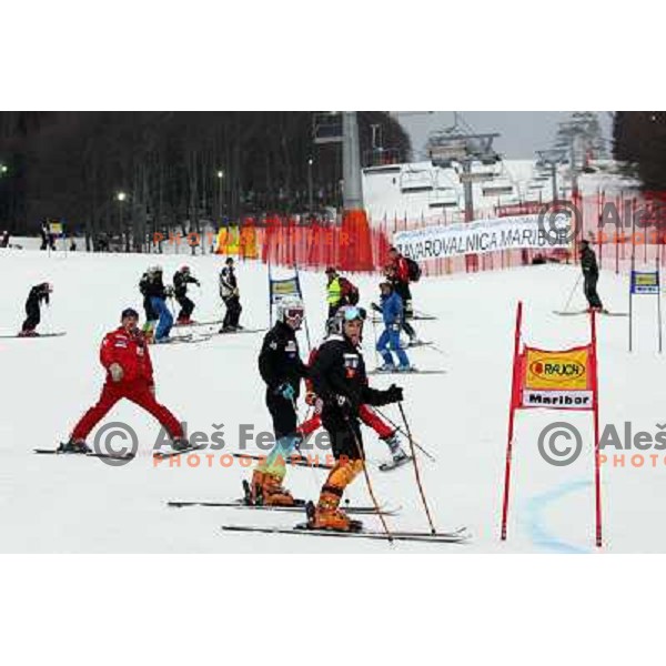 Skiers at course inspection before first run of 44.Golden Fox Audi FIS Alpine Ski World Cup Giant Slalom in Maribor11.1.2007. Photo by Ales Fevzer 