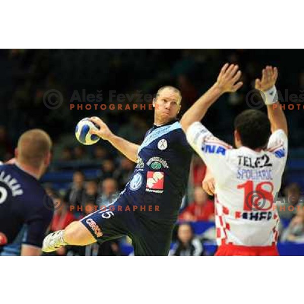 Norway, Stavanger, 20/01/2008. Ales PAJOVIC (15) during the third European Handball Championship preliminary match against Croatia.