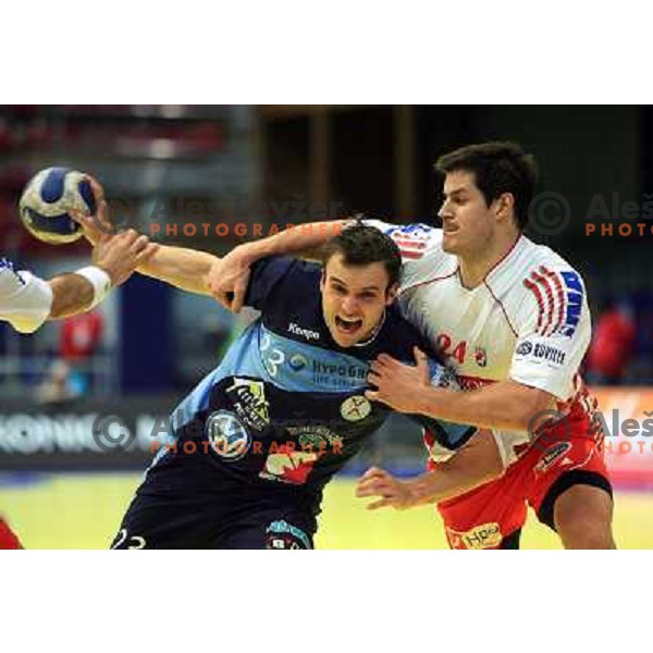 Norway, Stavanger, 20/01/2008. Uros ZORMAN (23) during the third European Handball Championship preliminary match against Croatia.