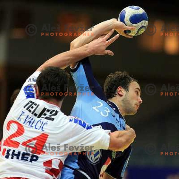 Norway, Stavanger, 20/01/2008. Uros ZORMAN (23) during the third European Handball Championship preliminary match against Croatia.