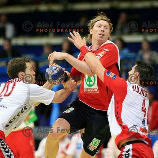 Norway, Stavanger, 22/01/2008. Borge LUND (9) during the first European Handball Championship main round match. 