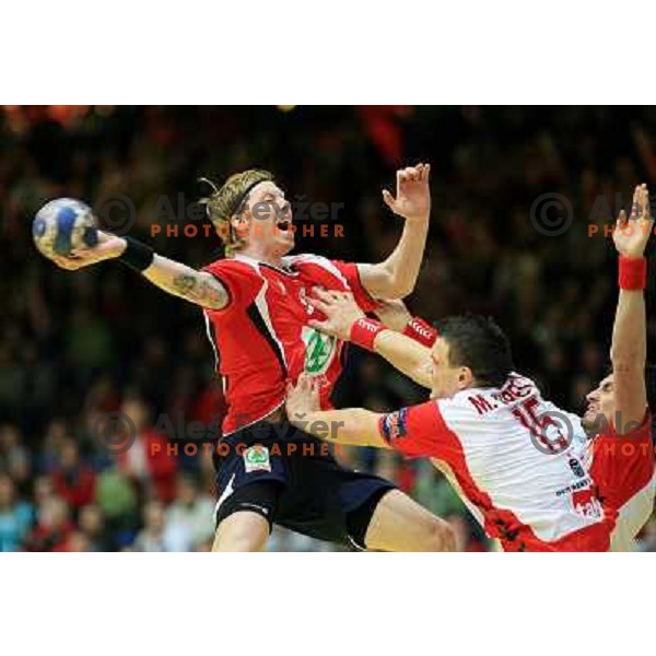 Norway, Stavanger, 22/01/2008. Borge LUND (9) during the first European Handball Championship main round match. 