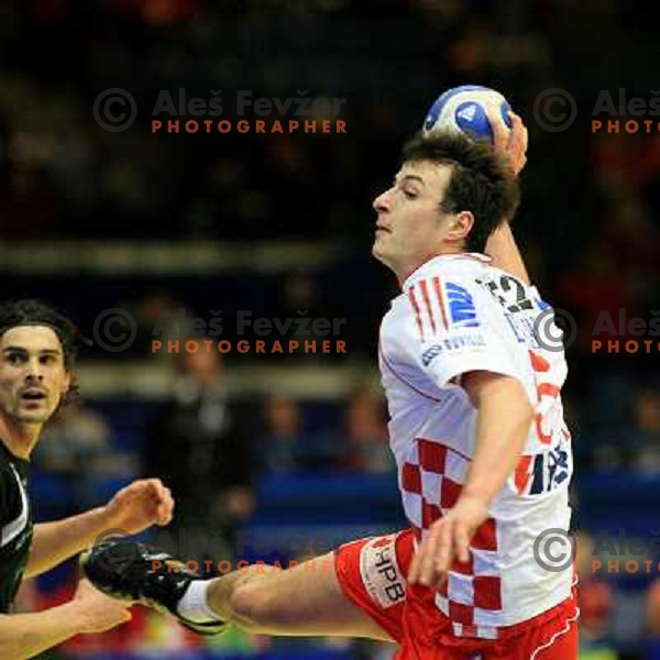Norway, Stavanger, 23/01/2008. Domagoj DUVNJAK(5) during the second European Handball Championship match against Montenegro.