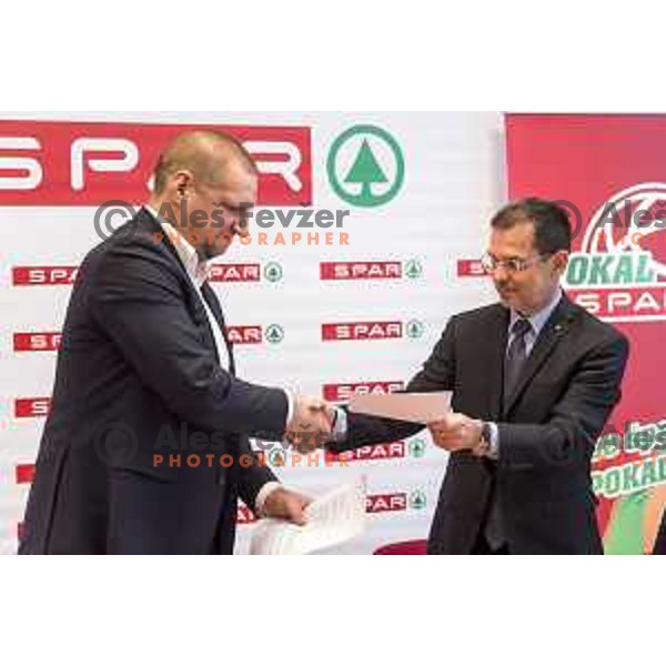 Matej Erjavec, president of KZS and Igor Mervic, general manager of Spar Slovenija at Spar Cup draw in Ljubljana on January 21, 2019