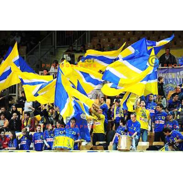 Koper Fans 