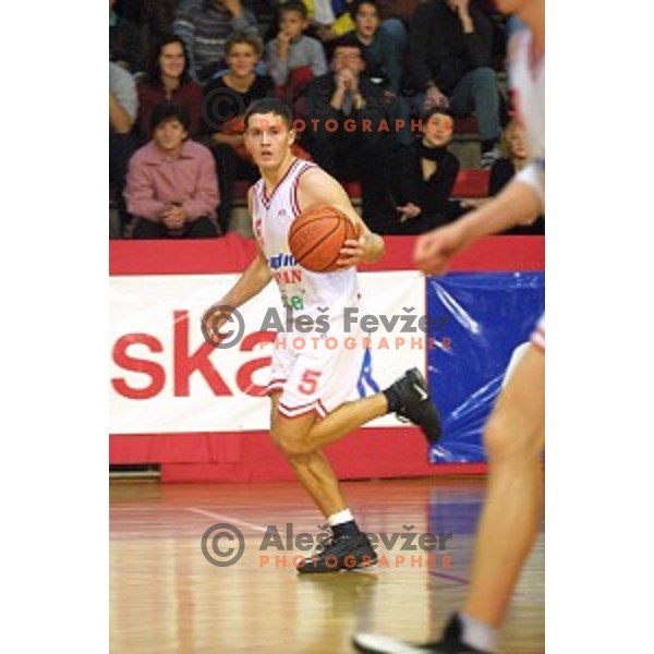 Jaka Lakovic in action during basketball match between Slovan and Krka at Kodeljevo Hall, Ljubljana, Slovenia on December 17, 2000