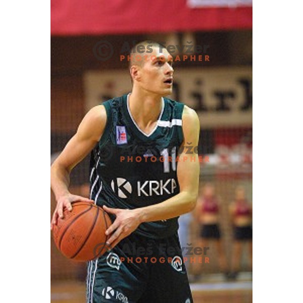 Samo Grum in action during basketball match between Slovan and Krka at Kodeljevo Hall, Ljubljana, Slovenia on December 17, 2000