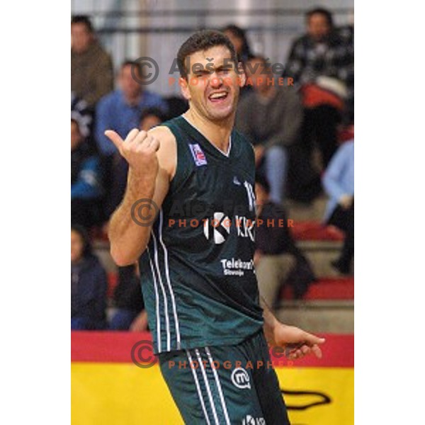 Franjo Arapovic in action during basketball match between Slovan and Krka at Kodeljevo Hall, Ljubljana, Slovenia on December 17, 2000