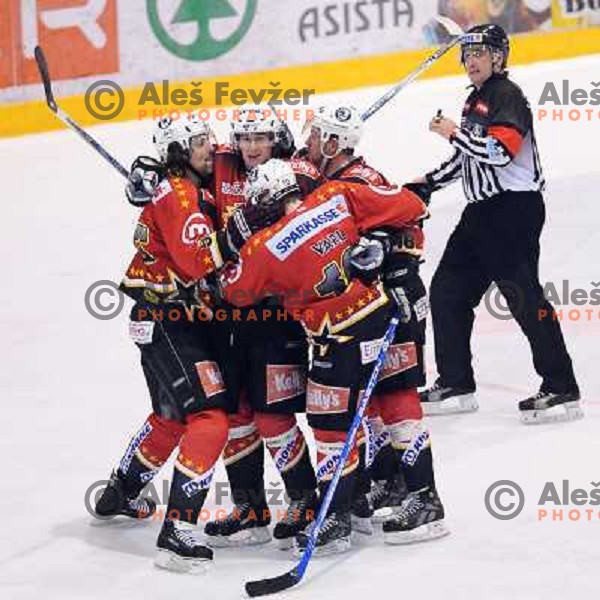 Jesenice celebrates at fourth game of EBEL quater final , Jesenice - Linz 