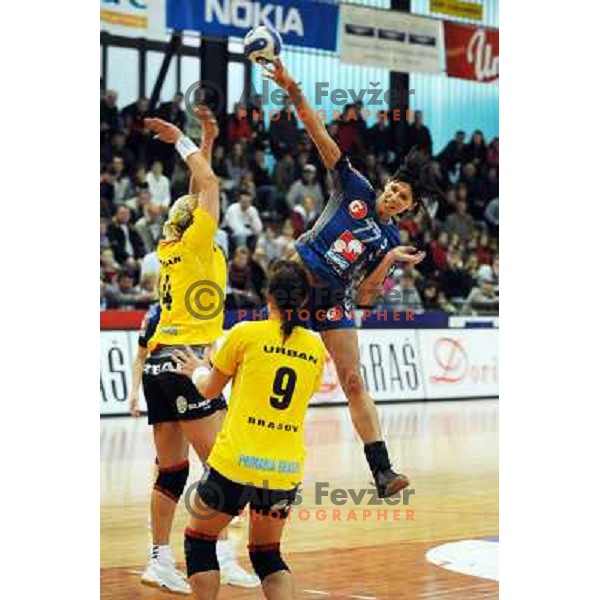 Katarina Kindl at EHF cup winners\' cup semifinal match Krim Mercator - Rulmentul-Urban Brasov, Ljubljana 