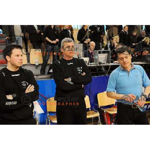 Tomaz Bregar, Marjan Doler, Bojan Cotar at EHF cup winners\' cup semifinal match Krim Mercator - Rulmentul-Urban Brasov, Ljubljana 