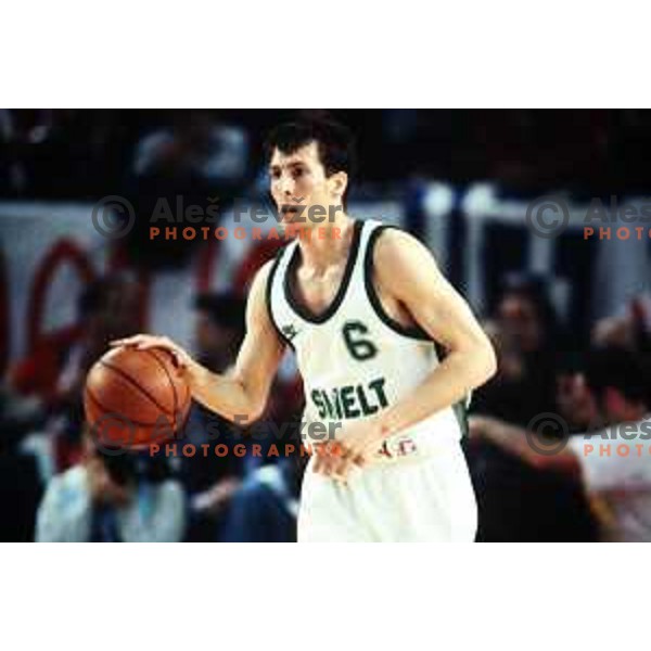 Jaka Daneu of Smelt Olimpija in third place match between Smelt Olimpija and Asvel at Euroleague Final Four in Rome, Italy on April 24, 1997