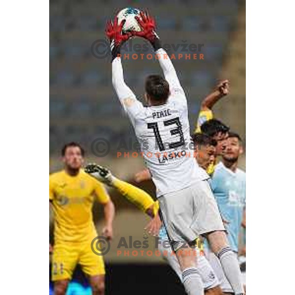 Kenan Piric in action during Prva Liga Telekom Slovenije 2019/2020 football match between Domzale and Maribor in Domzale, Slovenia on June 7 , 2020