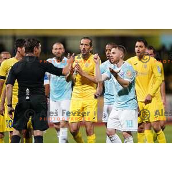Rudi Pozeg Vancas in action during Prva Liga Telekom Slovenije 2019/2020 football match between Domzale and Maribor in Domzale, Slovenia on June 7 , 2020